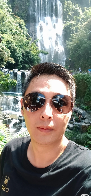 小小帅哥的第一张照片--佛山交友中心